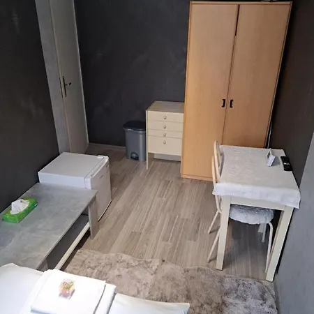 Mattoniho Apartment